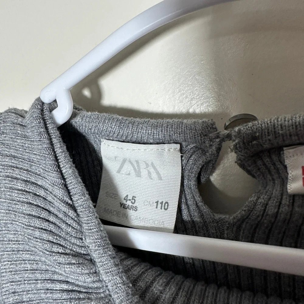 Zara ribbed sweater